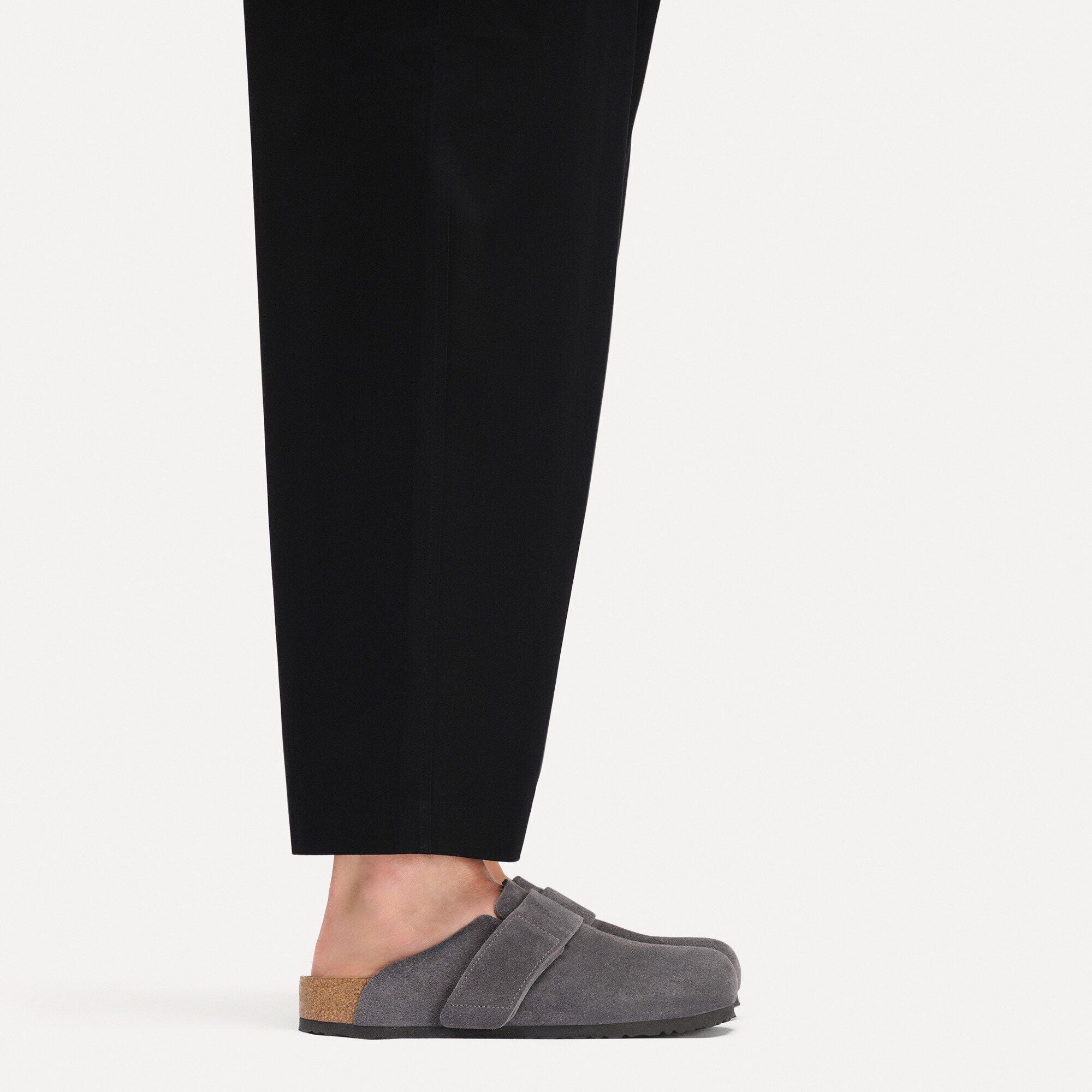 Loma Suede Leather